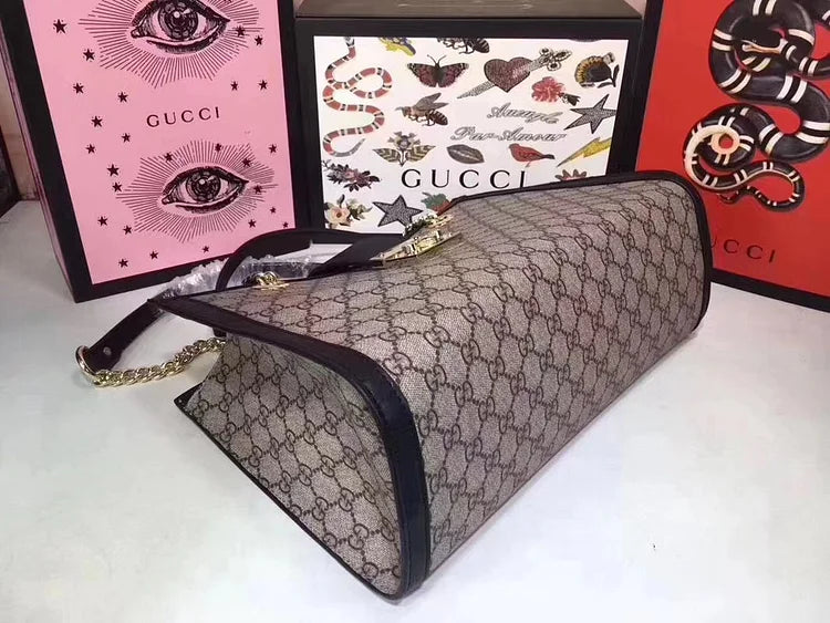 GC047 Medium Shoulder Bag / 13.8×9.3.x5.5inch