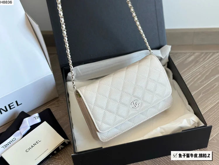 CC new arrival woc caviar leather bag size:19 * 12cm