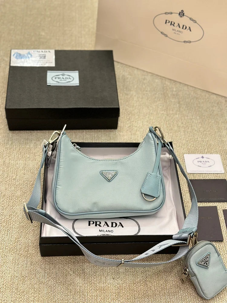 Pra hobo new arrival bag size : 22 * 16cm