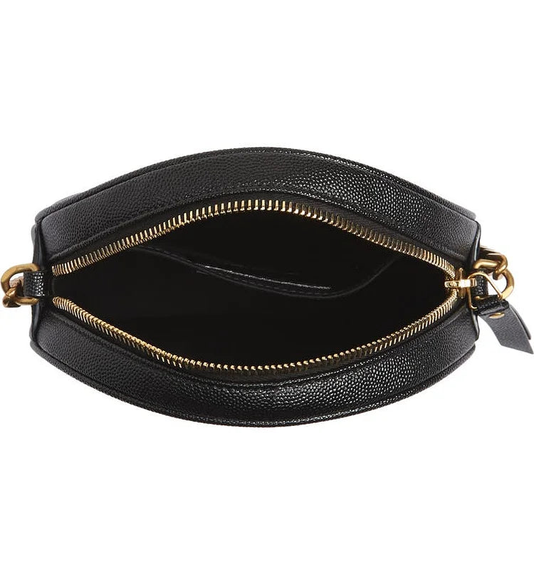 Y Vinyle Round Camera Bag in Chevron-Quilted Grain de Poudre Embossed Leather