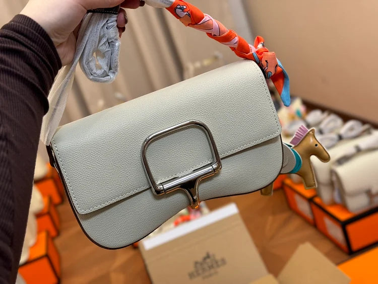 H Della new arrival bag size: 23*15cm