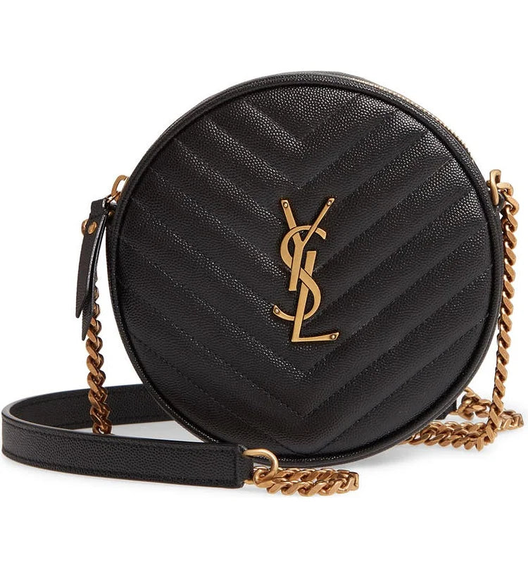 Y Vinyle Round Camera Bag in Chevron-Quilted Grain de Poudre Embossed Leather