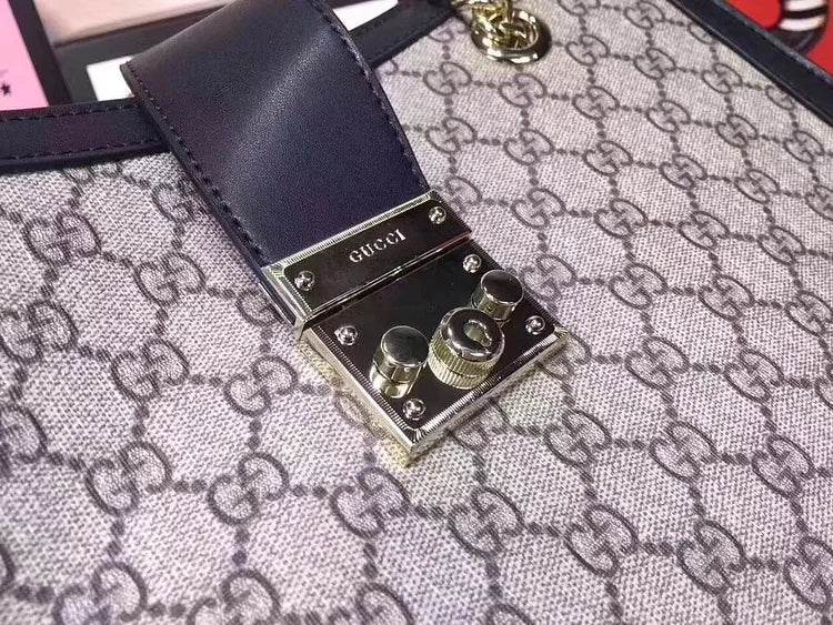 GC047 Medium Shoulder Bag / 13.8×9.3.x5.5inch
