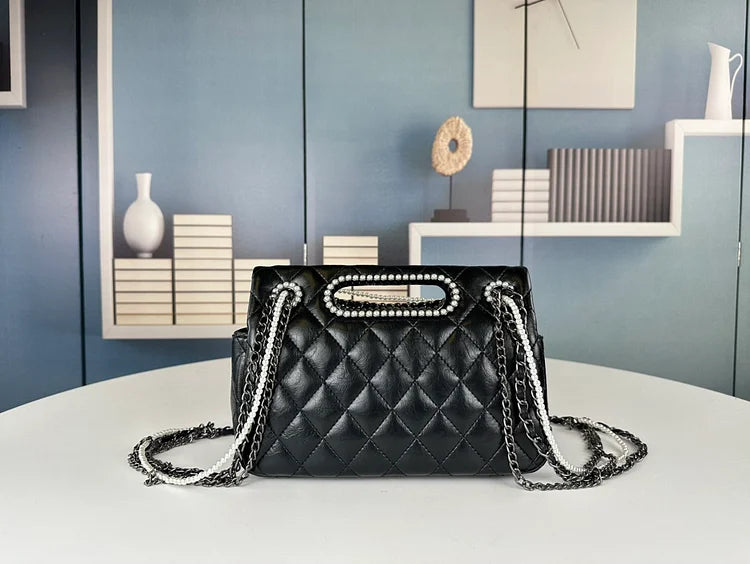 cc 23A new arrival Pearl bag size: 25x17x7 cm