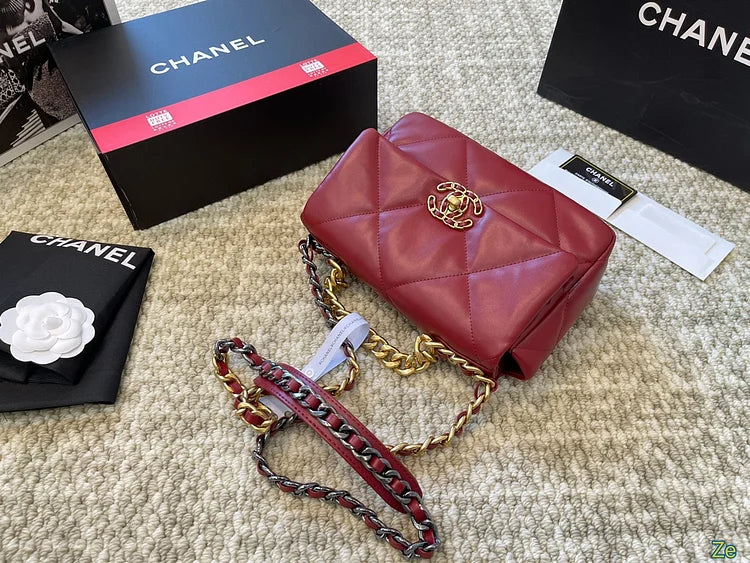 CC 19bag new arrival women bag size : 25*16 cm