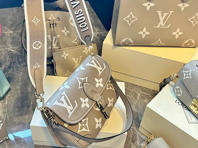 Louis M45985 new arrival bag size: 24 x 15 x 9cm