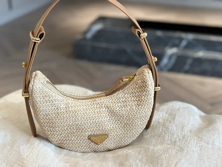 Pra new arrival bag size: 22 * 12cm