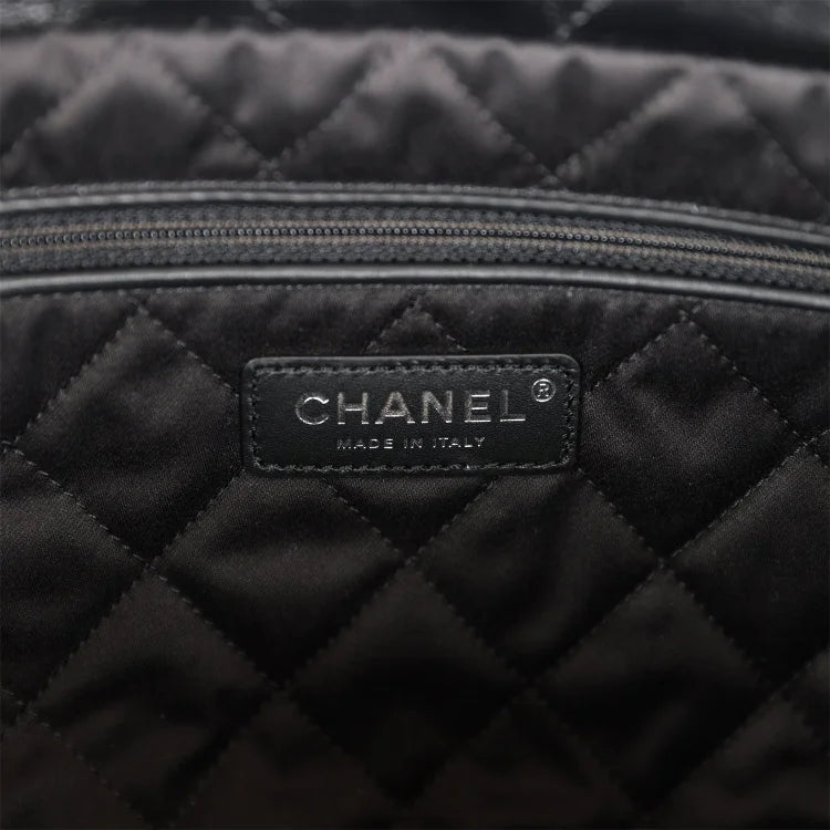 CC Small 22 Bag SO Black Calfskin Black Hardware