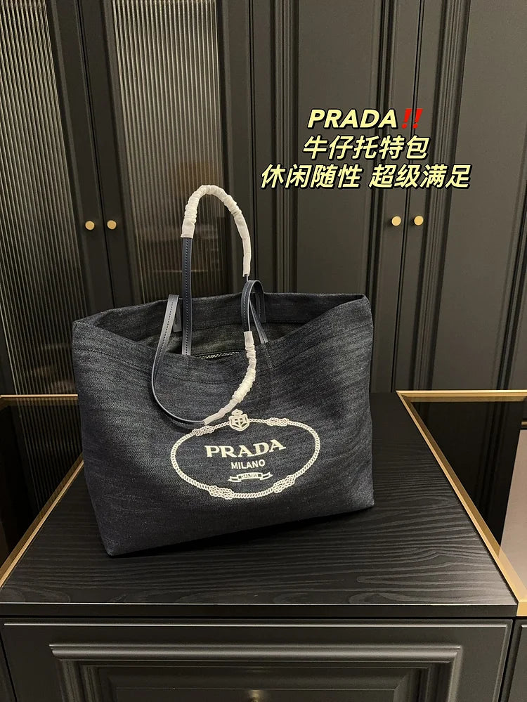 Pra new arrival tote bag size : 36* 29 cm