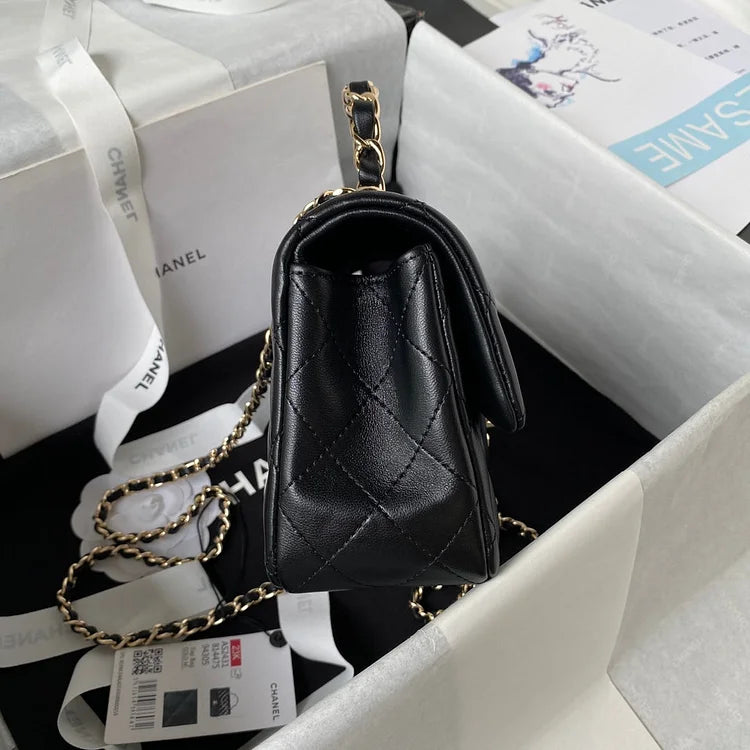 cc 23K AS2431 Mini flap Lambskin bag with top handle Black/white