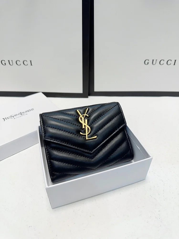 Y new arrival women wallet size: 10×9 cm