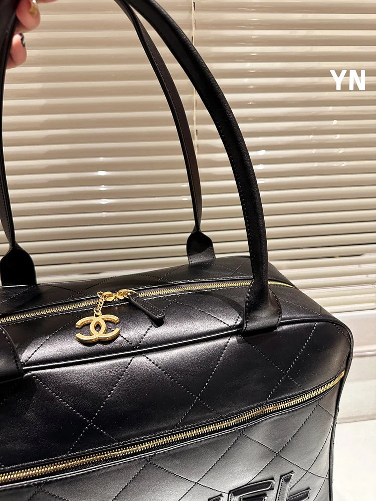 Cc 23c maxi new arrival bag size : 43 30cm