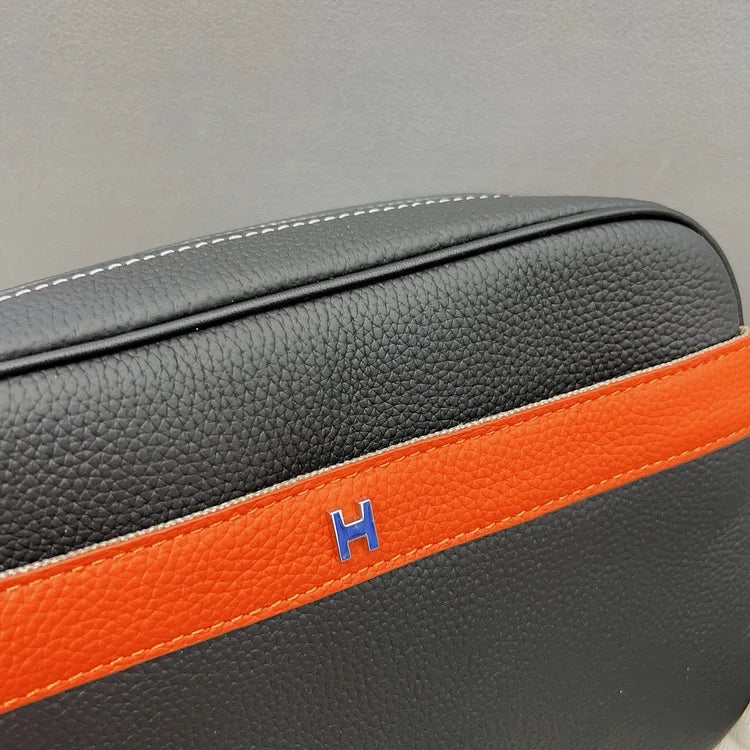 H crossbody bag Men size: 24 x 17 cm
