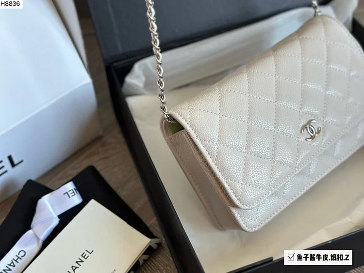 CC new arrival woc caviar leather bag size:19 * 12cm