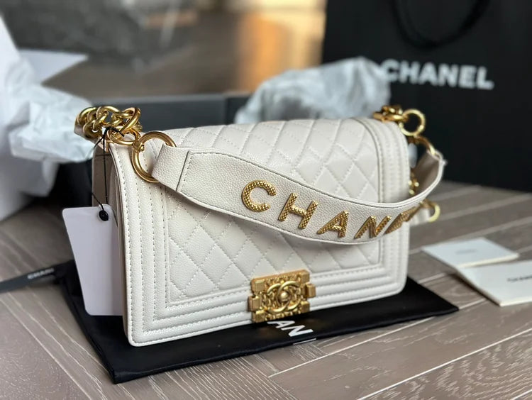 CC  leboy20ss 25*15cm Caviar leather