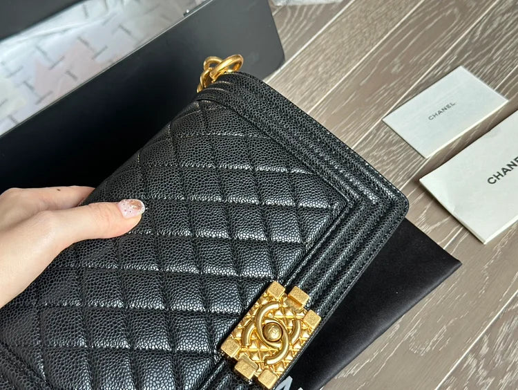 CC  leboy20ss 25*15cm Caviar leather